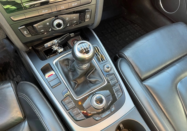 Audi A4 cena 58000 przebieg: 220000, rok produkcji 2012 z Jordanów małe 497